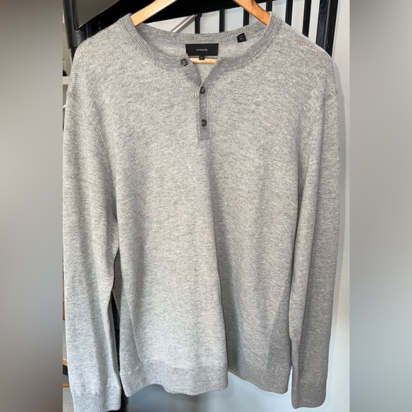 Vince Men's Gray Wool/Cashmere Blend  Henley Sweater Size XL - Picture 1 of 7